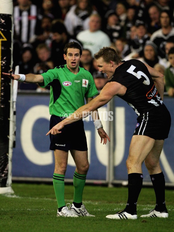 AFL 2006 Rd 10 - Collingwood v Brisbane Lions - 34043