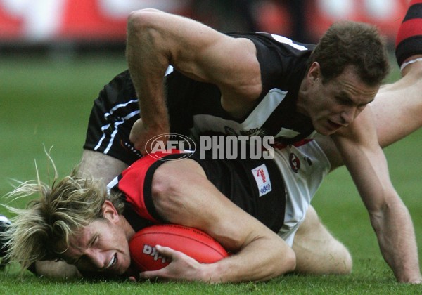 AFL 2006 Rd 4 - Collingwood v Essendon - A-36339070