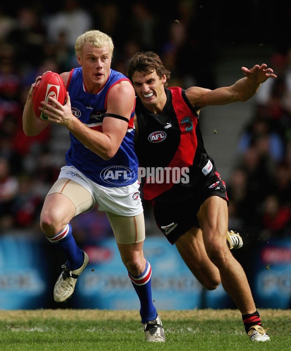AFL 2006 Rd 3 - Essendon v Western Bulldogs - 34658