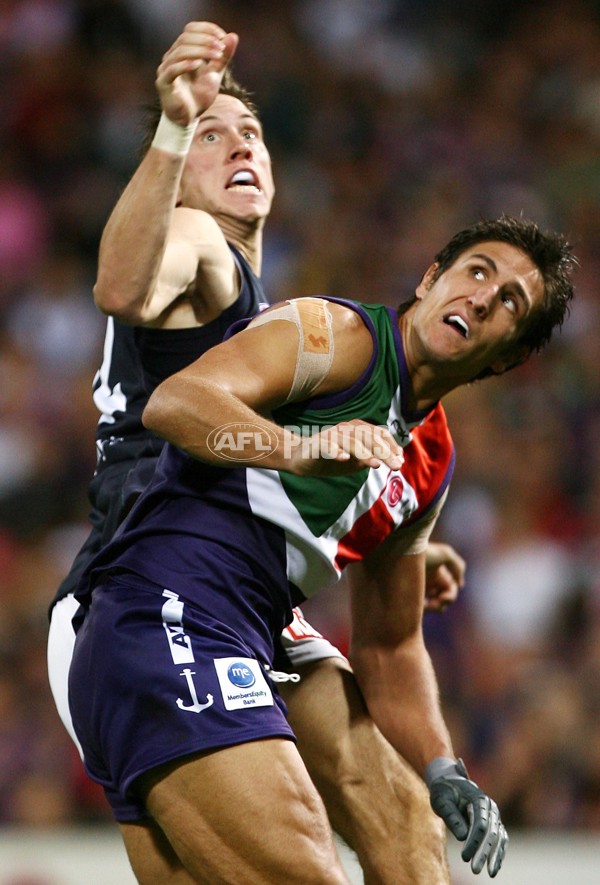 AFL 2006 Rd 2 - Fremantle v Carlton - 35378