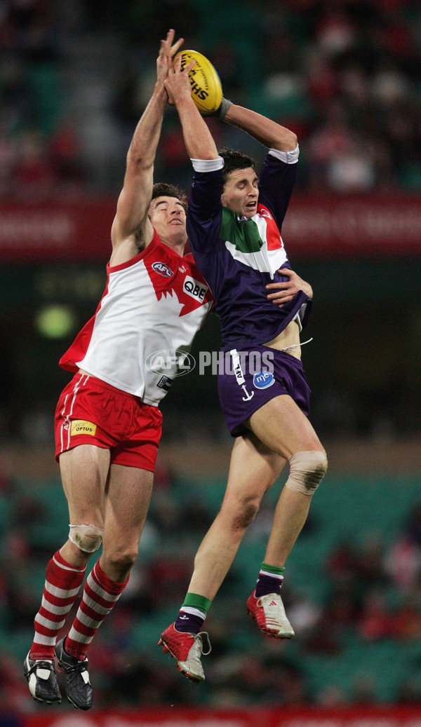 AFL 2006 Rd 13 - Sydney v Fremantle - 35678