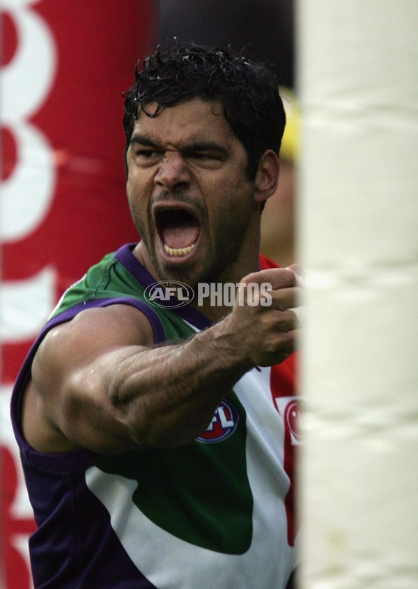 AFL 2006 Rd 15 - Collingwood v Fremantle - 35750