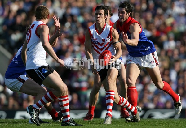 AFL 2006 Rd 16 - Fremantle v Melbourne - 35805