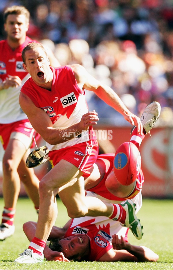 AFL 2006 Grand Final - Sydney Swans v West Coast Eagles - 36961