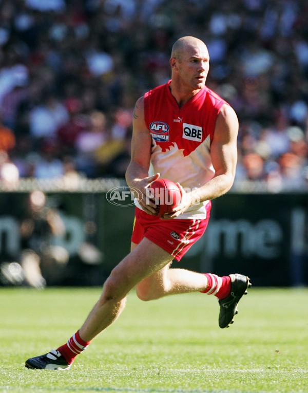 AFL 2006 Grand Final - Sydney Swans v West Coast Eagles - A-36365652