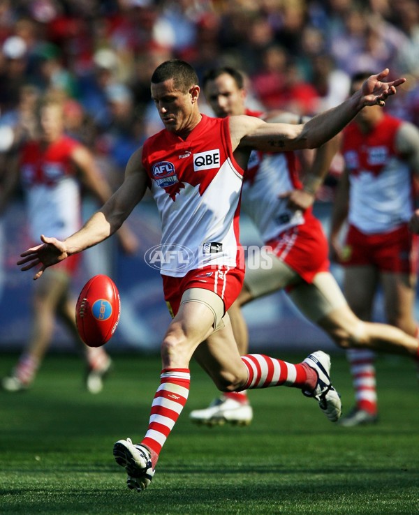 AFL 2006 Grand Final - Sydney Swans v West Coast Eagles - 36986