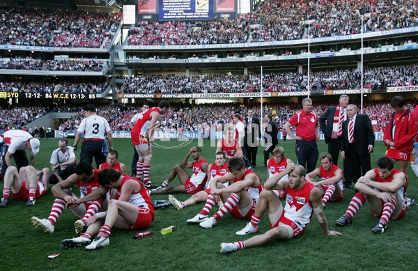 AFL 2006 Grand Final - Sydney Swans v West Coast Eagles - 37054
