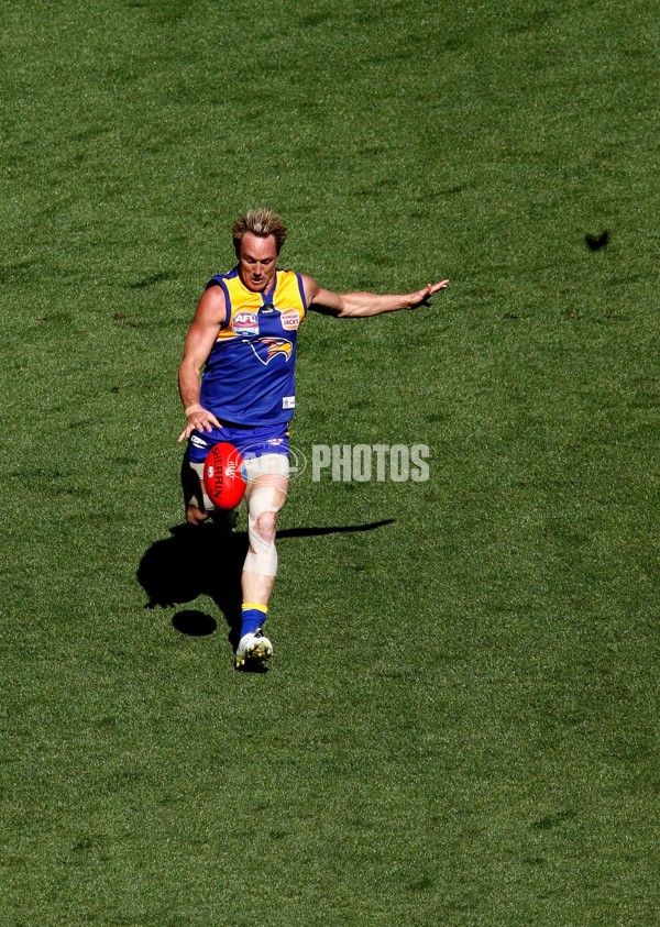 AFL 2006 Grand Final - Sydney Swans v West Coast Eagles - 37003