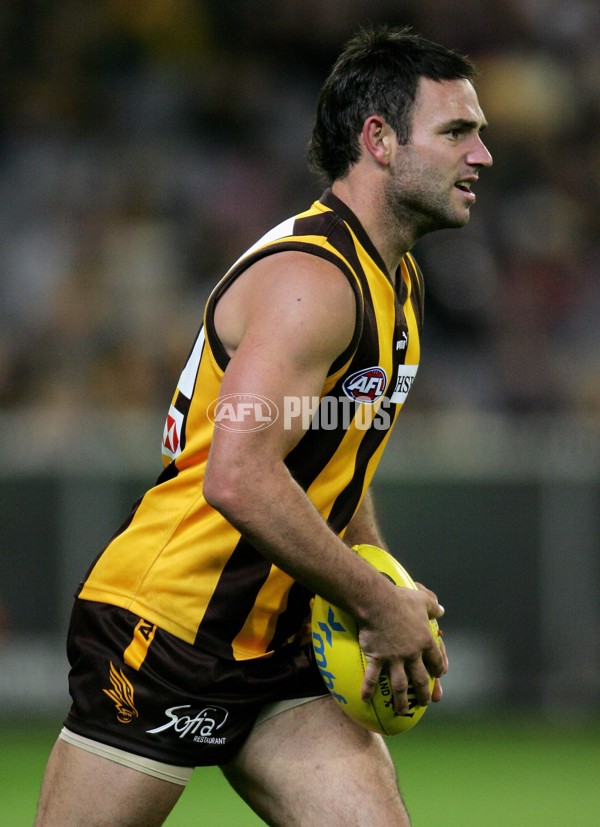 AFL 2006 Rd 8 - Hawthorn v Melbourne - A-36390125
