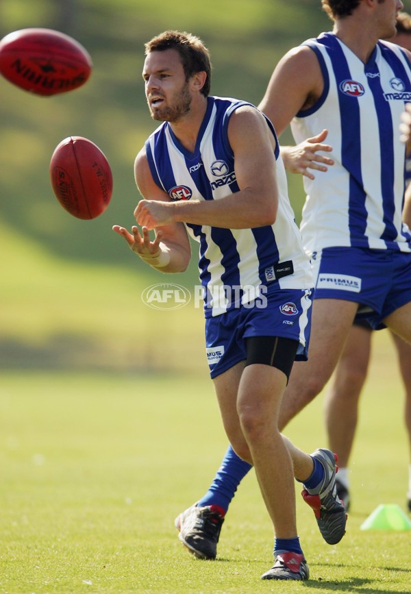 AFL Media - Kangaroos Training 250106 - A-36390266