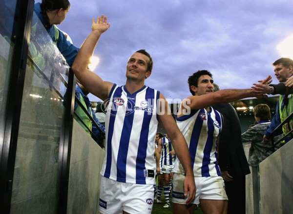 AFL 2006 Rd 14 - Western Bulldogs v Kangaroos - 39193