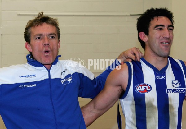 AFL 2006 Rd 14 - Western Bulldogs v Kangaroos - 39195