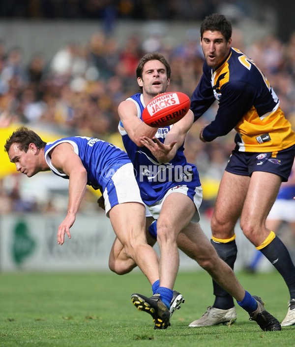 AFL 2006 Rd 19 - West Coast Eagles v Kangaroos - 39319