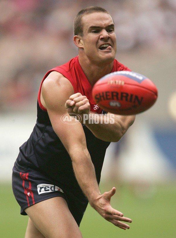 AFL 2006 Rd 5 - Melbourne v Kangaroos - 39633