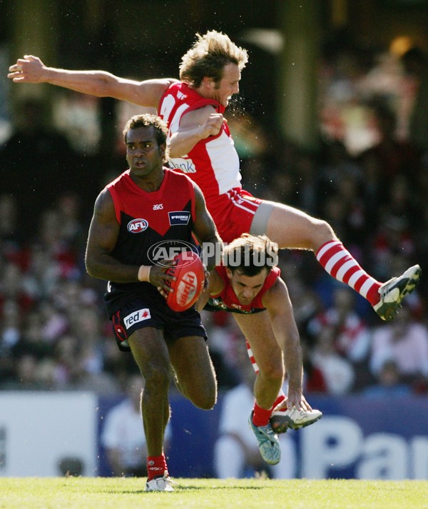 AFL 2006 Rd 4 - Sydney Swans v Melbourne - 39615