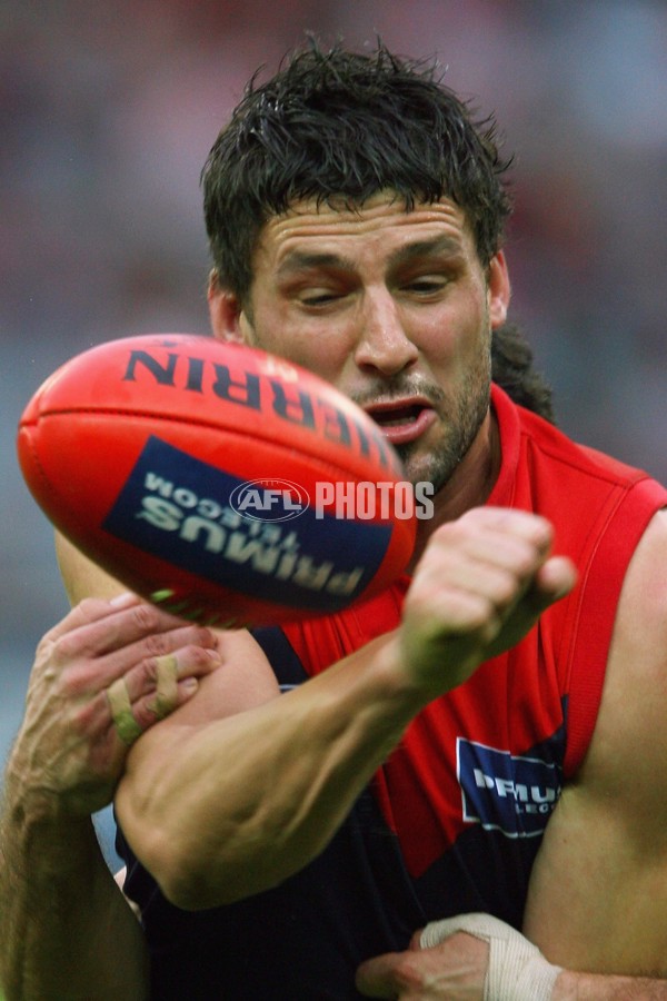 AFL 2006 Rd 7 - Melbourne v Fremantle - 39791
