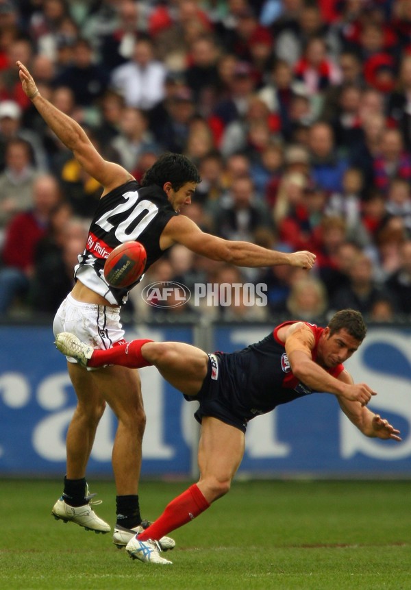 AFL 2006 Rd 11 - Melbourne v Collingwood - 39929