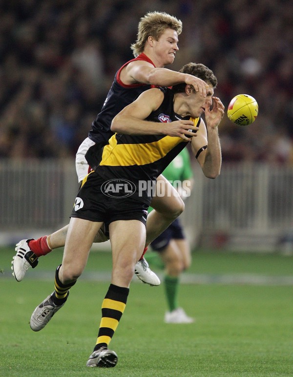AFL 2006 Rd 15 - Richmond v Melbourne - 40011
