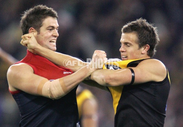 AFL 2006 Rd 15 - Richmond v Melbourne - 40023