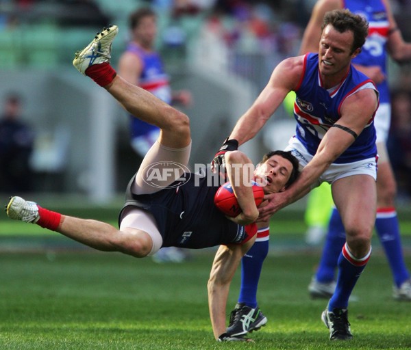 AFL 2006 Rd 17 - Melbourne v Western Bulldogs - 40082