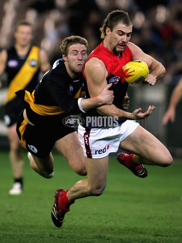 AFL 2006 Rd 15 - Richmond v Melbourne - 40015