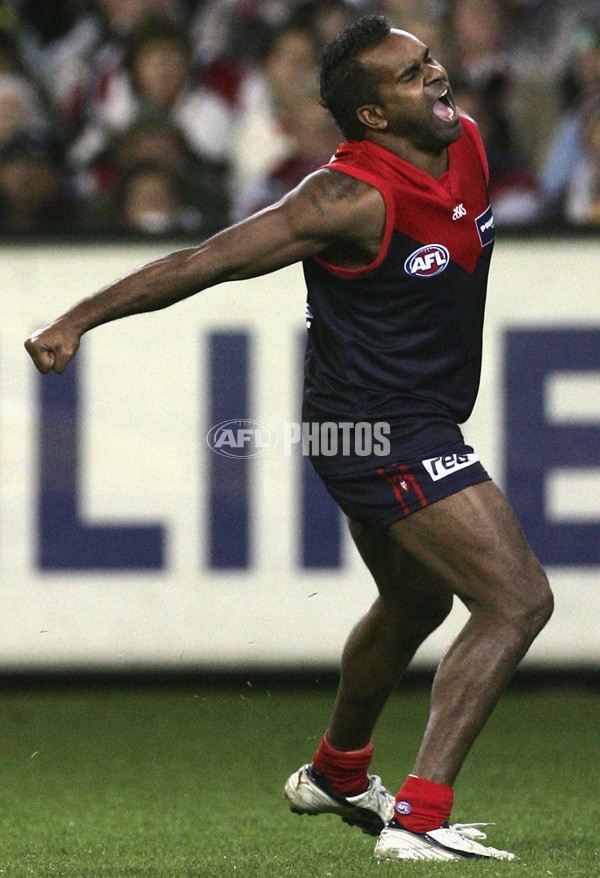 AFL 2006 2nd Elimination Final - St Kilda v Melbourne - 40239