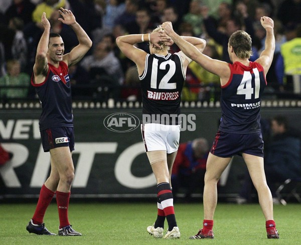 AFL 2006 2nd Elimination Final - St Kilda v Melbourne - 40244