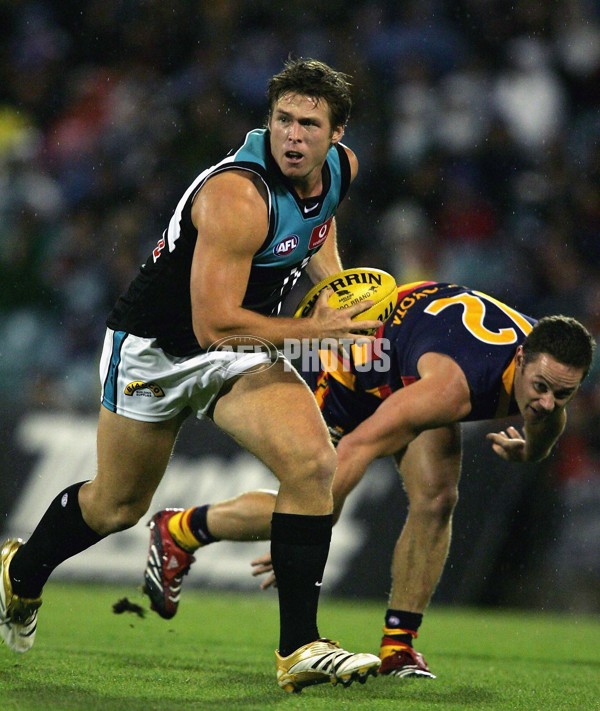 AFL 2006 Rd 6 - Adelaide Crows v Port Adelaide - 40519