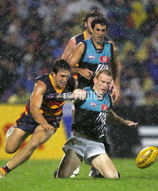 AFL 2006 Rd 6 - Adelaide Crows v Port Adelaide - 40529