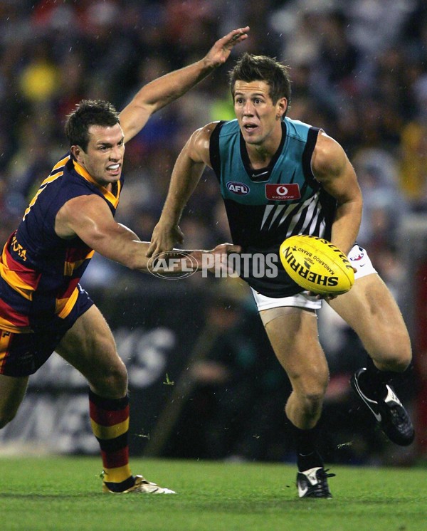 AFL 2006 Rd 6 - Adelaide Crows v Port Adelaide - 40520