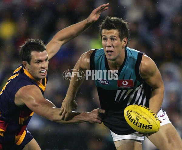 AFL 2006 Rd 6 - Adelaide Crows v Port Adelaide - 40514