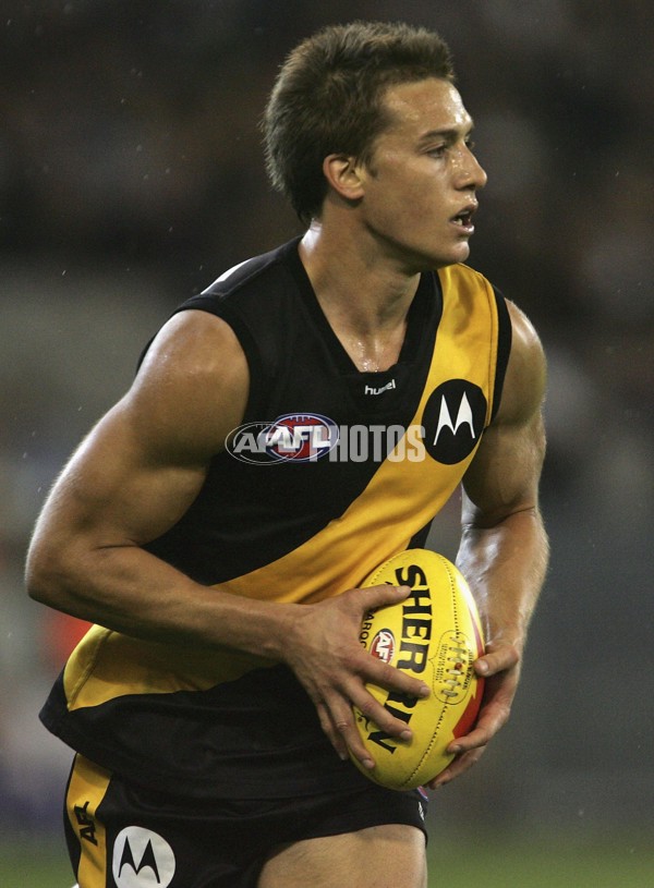AFL 2006 Rd 5 - Richmond v Carlton - 41032