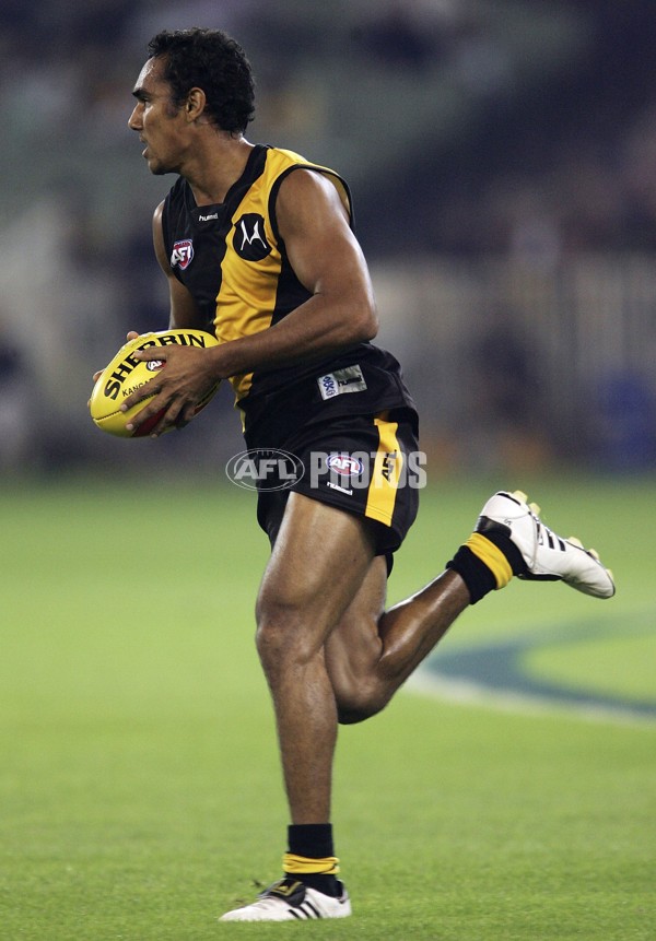 AFL 2006 Rd 5 - Richmond v Carlton - 41038