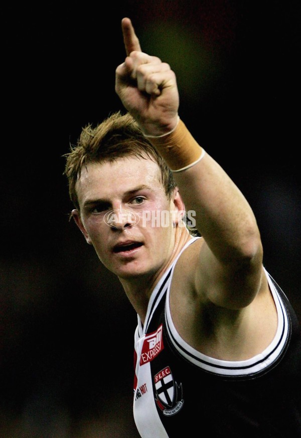 AFL 2006 Rd 12 - St Kilda v Adelaide Crows - 41987