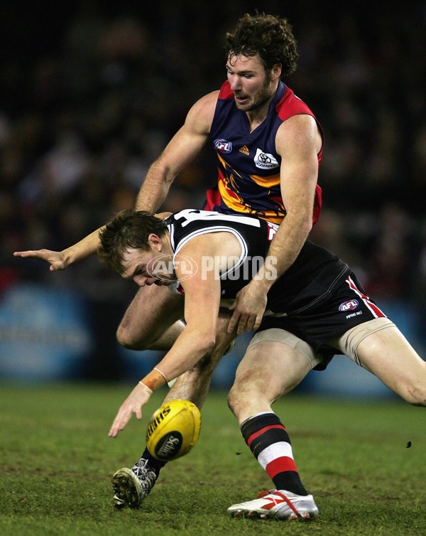 AFL 2006 Rd 12 - St Kilda v Adelaide Crows - 42005