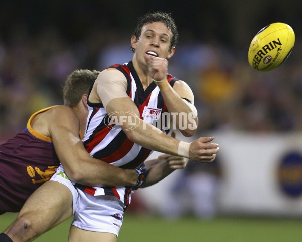 AFL 2006 Rd 22 - Brisbane Lions v St Kilda - 42290