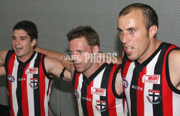 AFL 2006 Rd 22 - Brisbane Lions v St Kilda - 42276