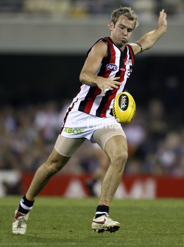 AFL 2006 Rd 22 - Brisbane Lions v St Kilda - 42282