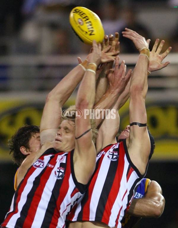 AFL 2006 Rd 22 - Brisbane Lions v St Kilda - 42279