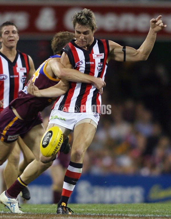 AFL 2006 Rd 22 - Brisbane Lions v St Kilda - 42273