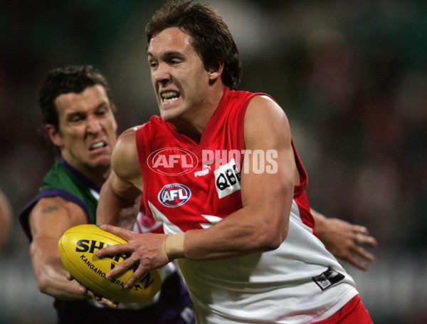 AFL 2006 Rd 13 - Sydney v Fremantle - 43104