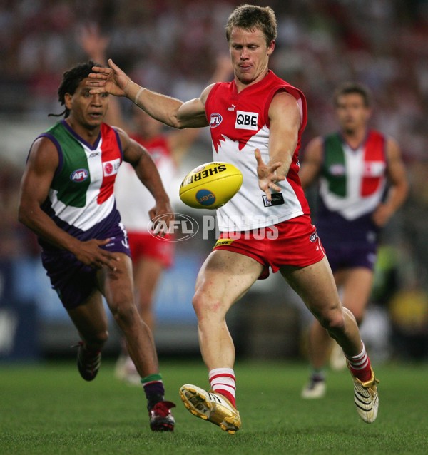 AFL 2006 1st Preliminary Final - Sydney Swans v Fremantle - 43485