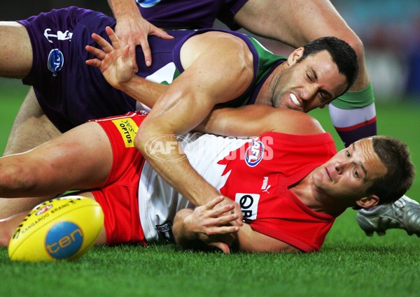 AFL 2006 1st Preliminary Final - Sydney Swans v Fremantle - 43542