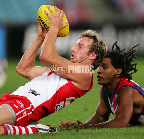 AFL 2006 1st Preliminary Final - Sydney Swans v Fremantle - 43484