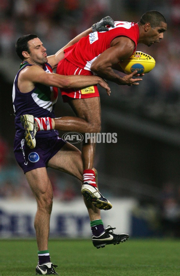 AFL 2006 1st Preliminary Final - Sydney Swans v Fremantle - 43500