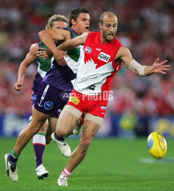 AFL 2006 1st Preliminary Final - Sydney Swans v Fremantle - 43498