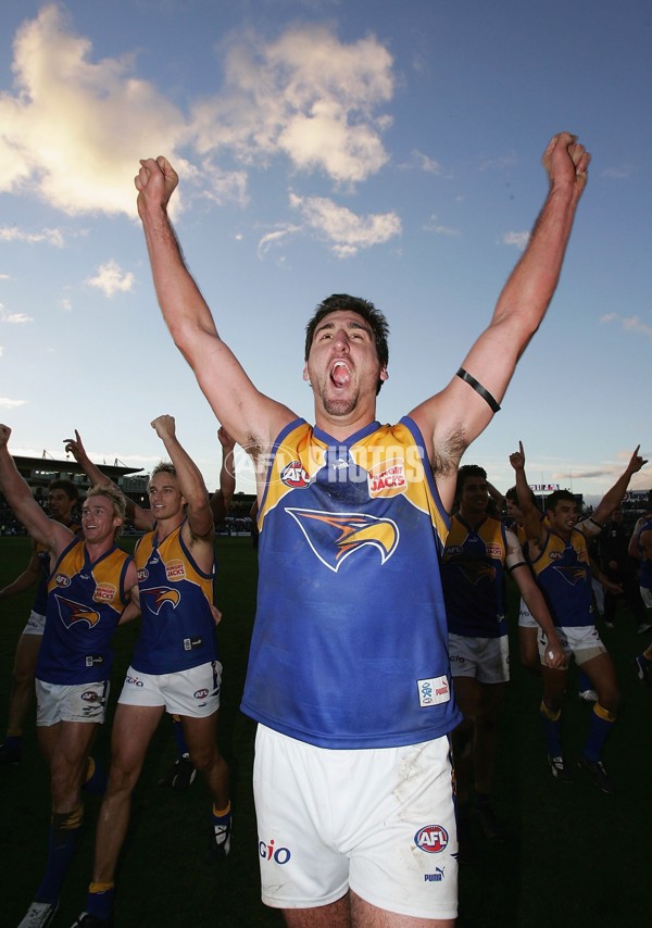AFL 2006 Rd 10 - Geelong v West Coast - 44050