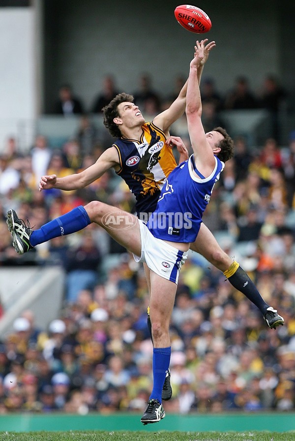 AFL 2006 Rd 19 - West Coast Eagles v Kangaroos - 44299