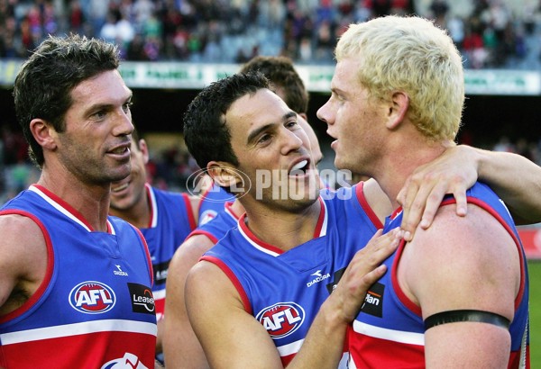 AFL 2006 Rd 3 - Essendon v Western Bulldogs - 44800