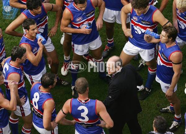 AFL 2006 Rd 3 - Essendon v Western Bulldogs - 44812